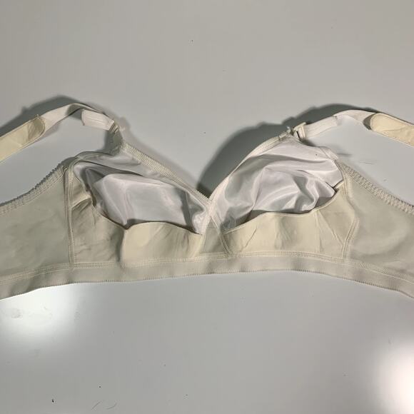 SOLD VTG Sears Bra Size 42C Off White Wire Free Wireless Full Coverage Wide - Picture 7 of 9